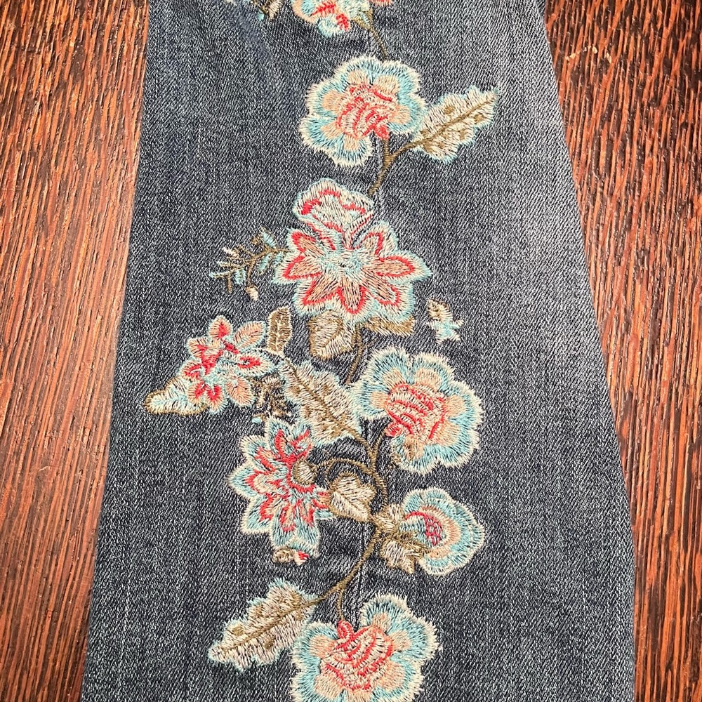 J Jill Blue Floral Embroidered Straight Leg Jeans - Picture 6 of 8